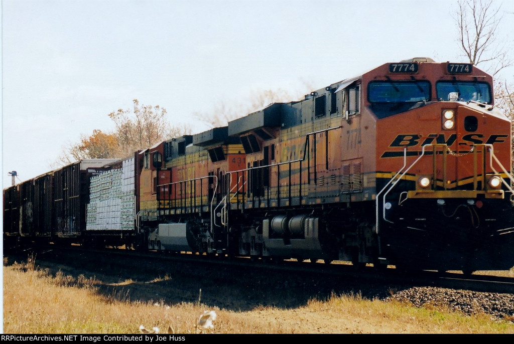 BNSF 7774